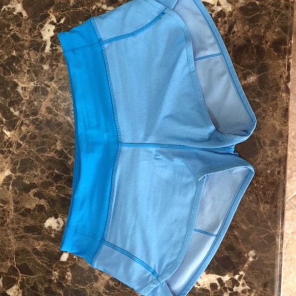 Lululemon Speed Shorts Beach Blanket Blue - Picture 3 of 3